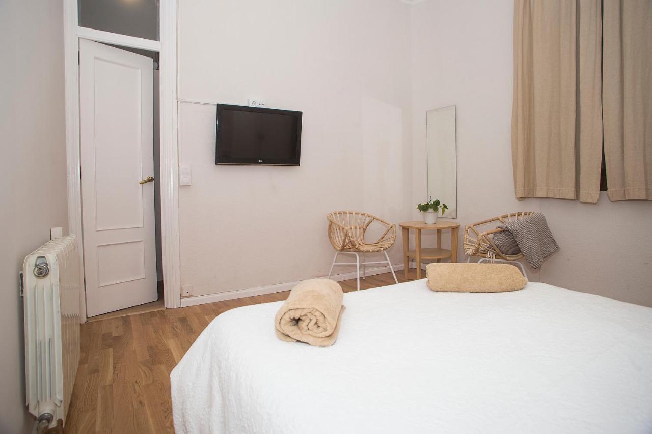 Mai & Maud Ronda Apartment Barcelona Exterior photo